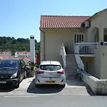 Bozo חוואר