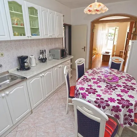 Bozo Apartament *