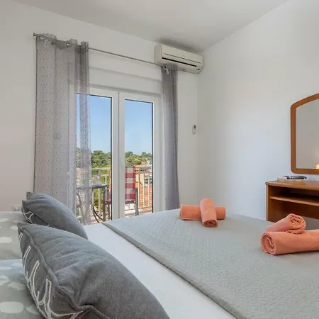 Apartment Bozo *